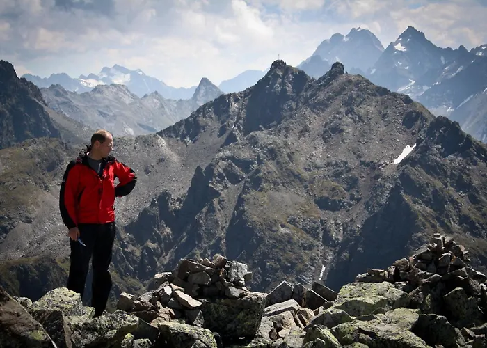 Haus Alpina Pensjonat 3*