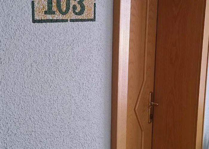 Haus Alpina 3*