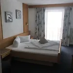 Haus Alpina 3*