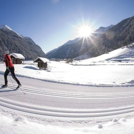 Konukevi Haus Alpina Kaunertal